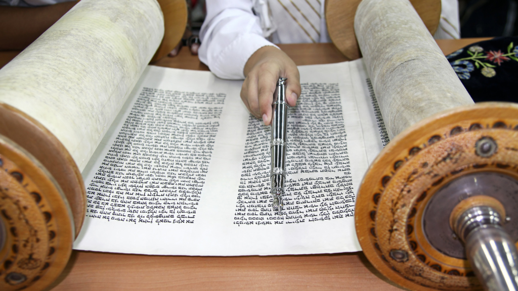 Torah Scroll - Signs of the Faith - Christians for Israel International