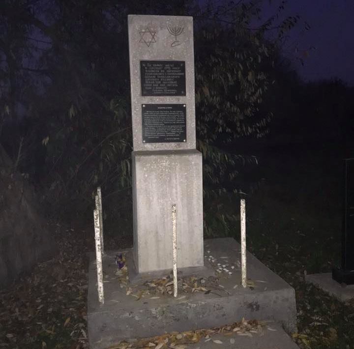 6.Het monument in Bratslav ter herinnering aan de 250 kinderen die in de rivier verdronken zijn kopie